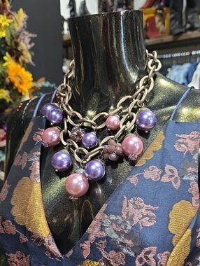 Feminine Pink & Purple Pearl Cluster Necklace